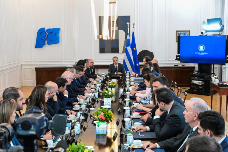 ΟΠΕΚΕΠΕ: Ομάδα ελέγχου για τις παράνομες ενισχύσεις προανήγγειλε ο πρωθυπουργός – «Παλαιοκομματικές συμπεριφορές δε γίνονται ανεκτές»