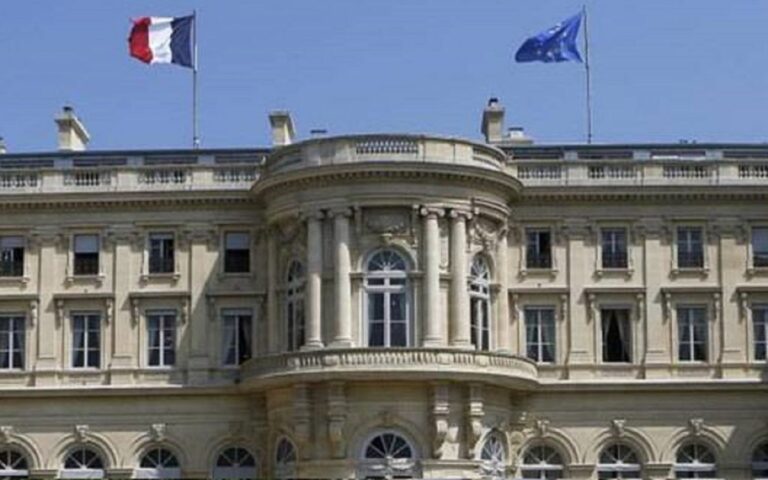 Η δήλωση του Γ. Γεραπετρίτη μετά τη συνάντησή του πριν από λίγο με τον Γάλλο ΥΠΕΞ στο Παρίσι