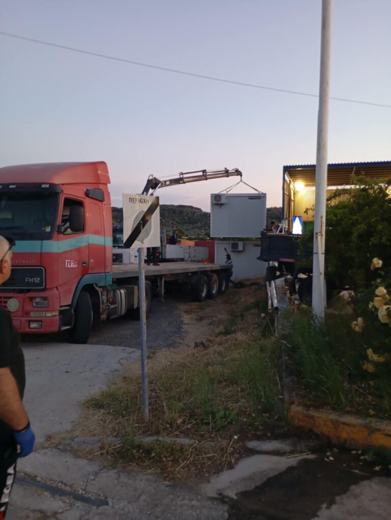 Λέσβος: Κύμα αλληλεγγύης στη Βρίσα μετά την φωτιά σε σούπερ μαρκετ που στοίχισε την ζωή σε 65χρονη