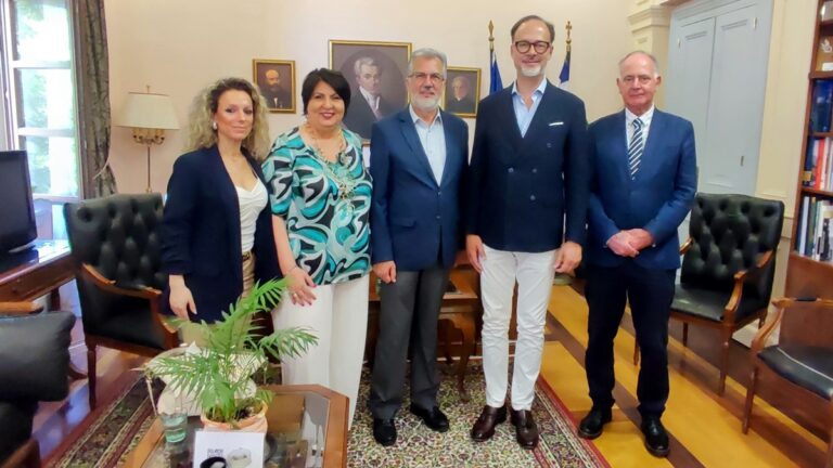 Κέρκυρα: Συνάντηση Στ. Πουλημένου με τον Διοικητικό Διευθυντή της Forbes Global Properties