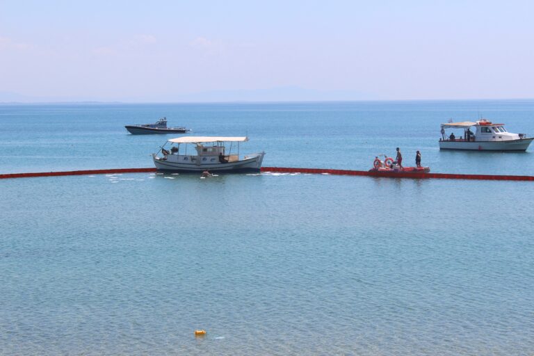 Άσκηση αντιμετώπισης πετρελαιοκηλίδας από Λιμεναρχείο Πόρτο Λάγους και Δήμο Αβδήρων