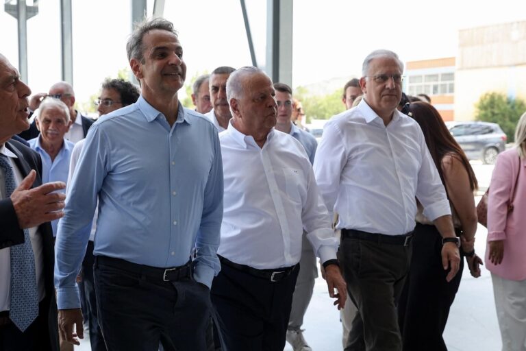 Βόλος: Ο Κυρ. Μητσοτάκης σε Metlen και ΝΚ Trailers – Στροφή στην εγχώρια παραγωγή άμυνας και υποδομών