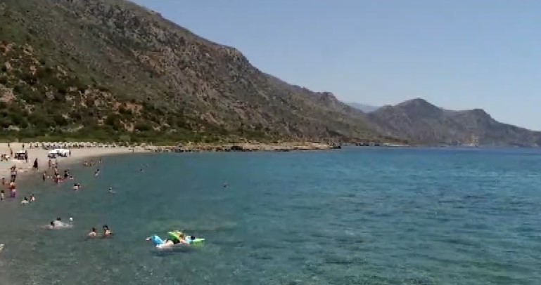 Χανιά: Γιαλισκάρι- Η παραλία με τα κρυστάλλινα νερά