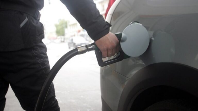 Πρόεδρος Πανελλήνιας Ένωσης Πρατηριούχων: “Έγινε μεγάλος ντόρος για τις αυξήσεις στα καύσιμα λόγω Μέσης Ανατολής”