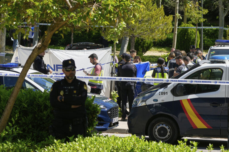 Ισπανία: Δίωξη για ανθρωποκτονία σε βάρος αστυνομικού εκτός υπηρεσίας που στραγγάλισε έναν κλέφτη