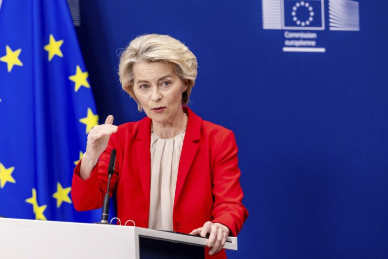 Ούρσουλα φον ντερ Λάιεν: Έκτακτο Συμβούλιο Ασφαλείας την Τετάρτη