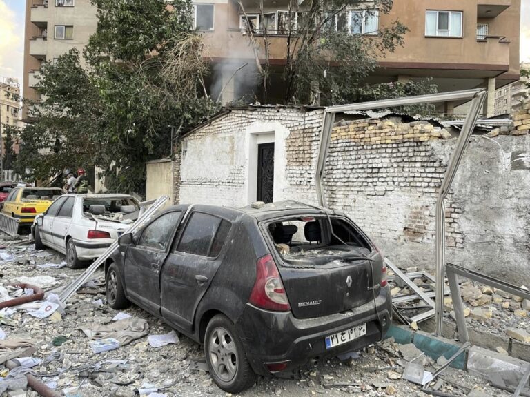 Ιράν: Η εκδίκηση θα έρθει πολύ σύντομα – Πληροφορίες για εκρήξεις στα υψίπεδα του Γκολάν (live)