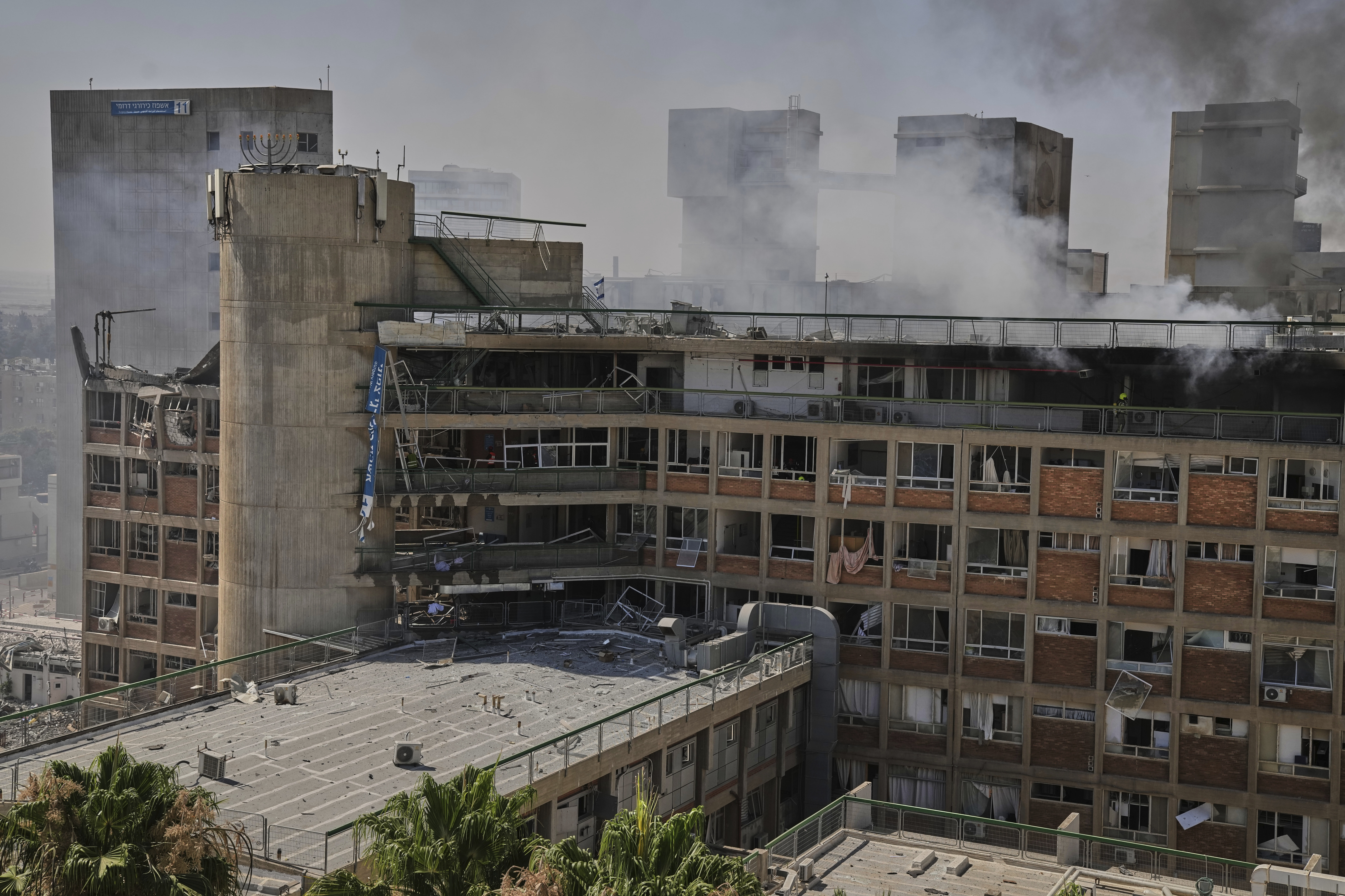 Σειρήνες πολέμου στο Ισραήλ – Χτύπημα του Τελ Αβίβ σε δύο σημεία στις πυρηνικές εγκαταστάσεις του Ισφαχάν