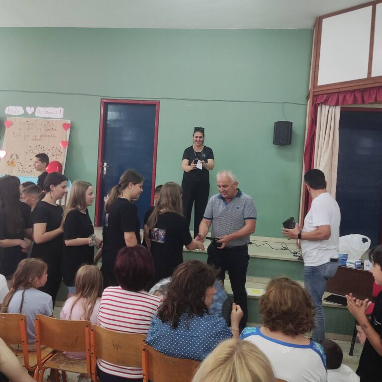 Δήμος Τεμπών: Βραβεία στους μαθητές του δημοτικού Πυργετού για τη διάκριση τους σε πανελλήνιο διαγωνισμό