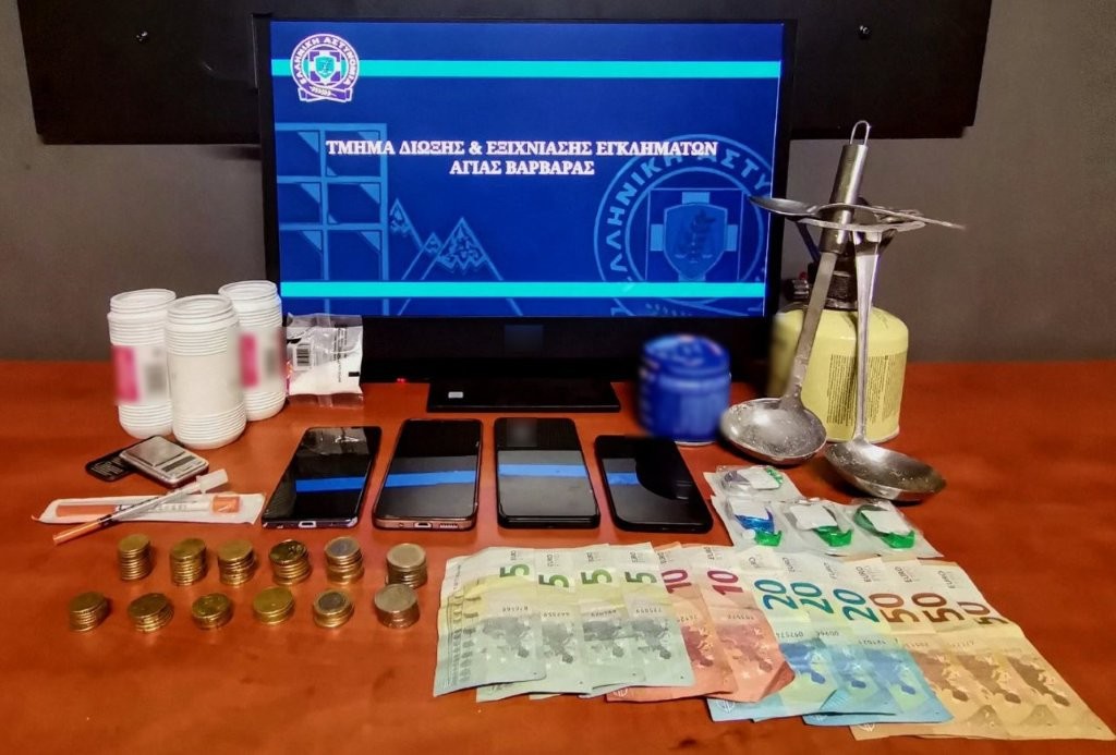 Εξάρθρωση συμμορίας που διακινούσε κοκαΐνη – Τέσσερις συλληφθέντες οδηγήθηκαν στον Εισαγγελέα