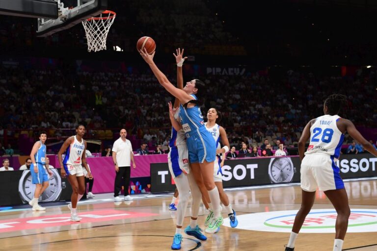 Eurobasket Γυναικών: Γαλλία-Ελλάδα 92-56 (τελικό)