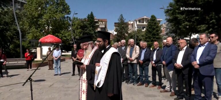 Γρεβενά: Μνήμες της Κύπρου το 1974 και κατάθεση στεφάνων από τους καταδρομείς της ΕΛΔΥΚ