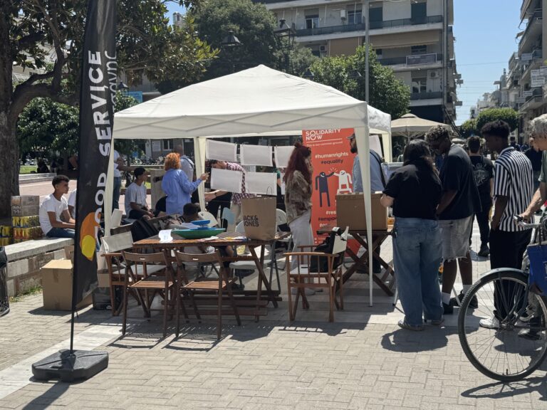 Τα παιδιά στο Κέντρο Φιλοξενίας Δράσης δημιουργούν για την Παγκόσμια Ημέρα Προσφύγων