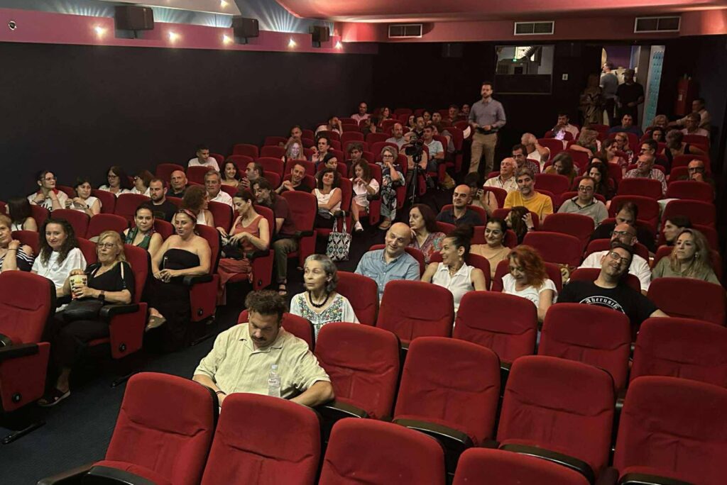 Β. Κεκάτος στην ΕΡΤ Πύργου: «Πηγή έμπνευσης η επαρχία» – Στον Πύργο για τη νέα του ταινία ο σκηνοθέτης