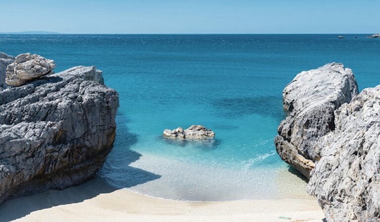Η Μεσόγειος κατέγραψε την Κυριακή ρεκόρ θερμοκρασίας επιφάνειας θαλάσσης για Ιούνιο μήνα