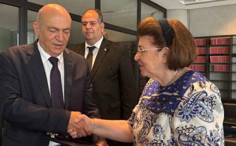 ΥΠΠΟ: Συνάντηση εργασίας της Λ. Μενδώνη με τον Παλαιστίνιο Υπουργό Τουρισμού και Αρχαιοτήτων Hani Al-Hayek