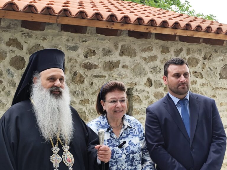 Λίνα Μενδώνη: Ο ναός του Αγίου Γεωργίου αποδόθηκε στην κοινωνία των Μετεώρων – Τα Τρίκαλα αποκτούν Διαχρονικό Αρχαιολογικό Μουσείο