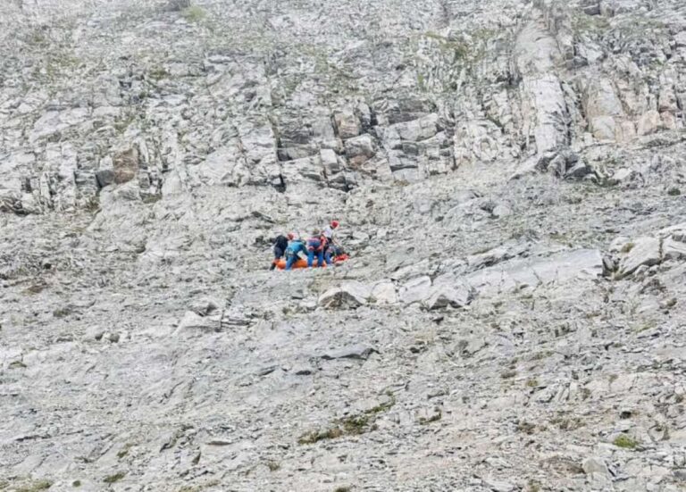 Θανάσιμος τραυματισμός 60χρονης κατά τη διάρκεια ανάβασης στον Όλυμπο