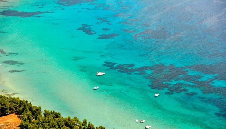 Πιερία: Χωρίς τις αισθήσεις της ανασύρθηκε 73χρονη στην παραλία Μακρύγιαλου