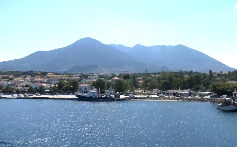 Σαμοθράκη: Αυξημένη η τουριστική κίνηση στο αινιγματικό νησί του Θρακικού Πελάγους