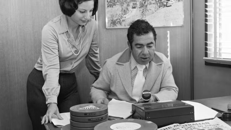 Σίδνεϋ: Πέρασαν 50 χρόνια από την πρώτη ραδιοφωνική εκπομπή της SBS