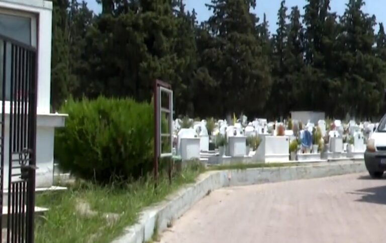 Θεσσαλονίκη: Καταγγελίες για κακομεταχείριση των νεκρών στα κοιμητήρια Καλαμαριάς