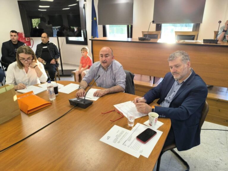 Δωρεά παιδικών χαρών σε μειονοτικά χωριά της Αλβανίας από την ΠΕΔ Θεσσαλίας