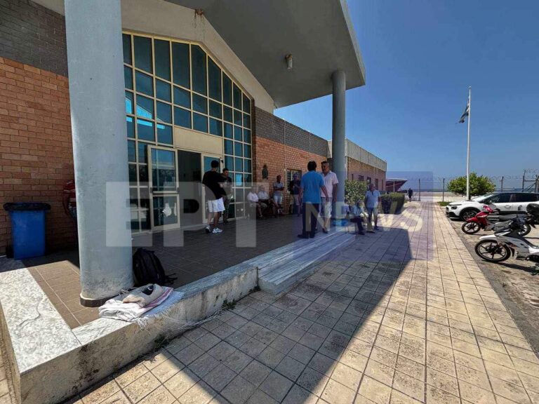Πάτρα: Συνελήφθησαν 19 απεργοί ναύτες – Ακινητοποιημένα 4 πλοία