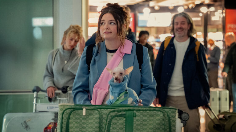 Μήπως αυτή η σειρά του Netflix είναι τελικά “Too Much”; Το ΕΡΤNews.gr βρέθηκε στη διαδικτυακή συνέντευξη τύπου για τη νέα σειρά του netflix και σας παρουσιάζει την άποψη των συντελεστών
