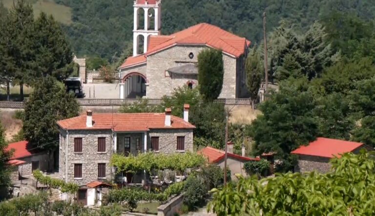 Δυτική Μακεδονία: Το καλοκαίρι «ζωντανεύουν» τα ορεινά χωριά