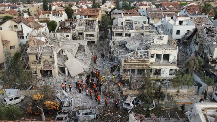 Το Ιράν εκτόξευσε βαλλιστικούς πυραύλους εναντίον του Ισραήλ ως αντίποινα