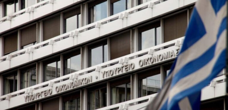 Σφίγγει ο κλοιός για τους στρατηγικούς κακοπληρωτές – Αύριο στη δημοσιότητα νέος κατάλογος από την ΑΑΔΕ