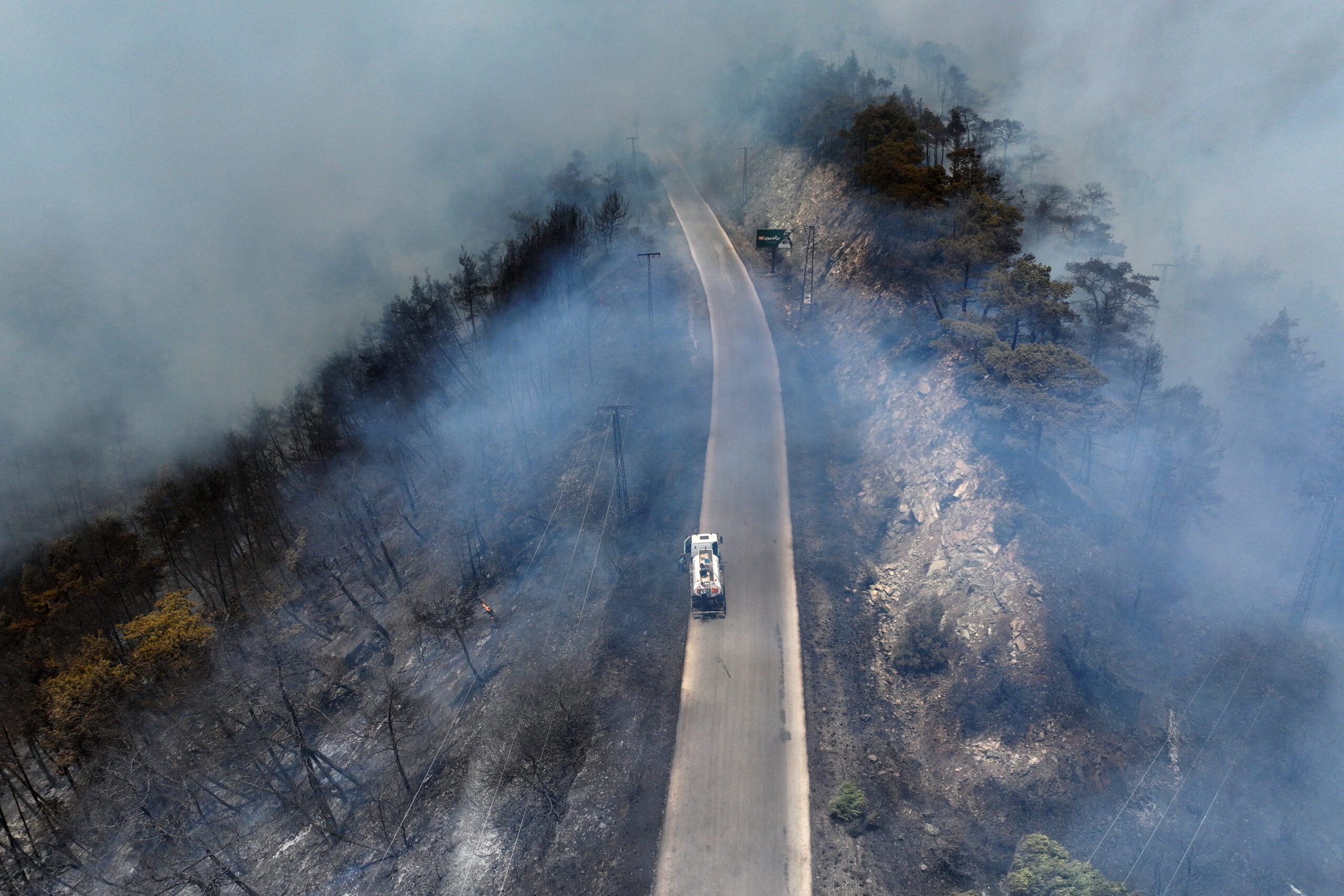 SYRIA-ENVIRONMENT-CLIMATE-TURKEY-FIRE