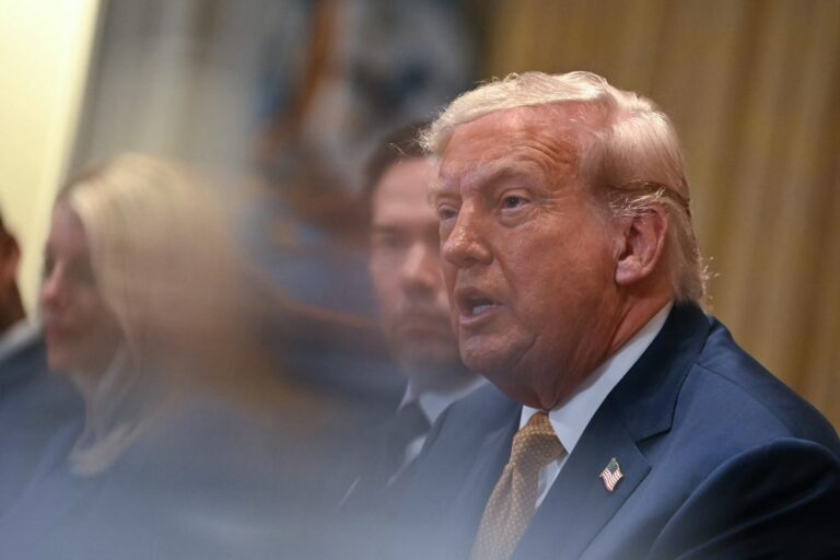 ΗΠΑ: Ο Τραμπ λέει ότι η προθεσμία της 1ης Αυγούστου για τους δασμούς δεν θα αλλάξει