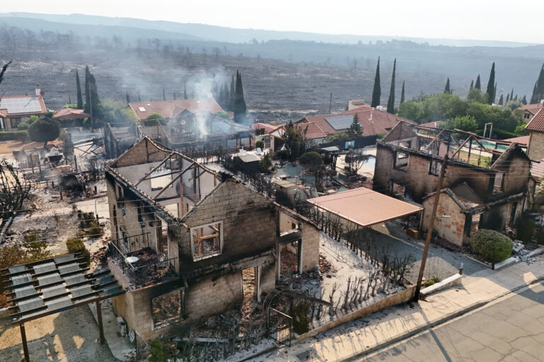 Δύο θύματα και τεράστια οικολογική καταστροφή άφησε πίσω η πυρκαγιά στη Λεμεσό – Φόβοι για αναζωπυρώσεις