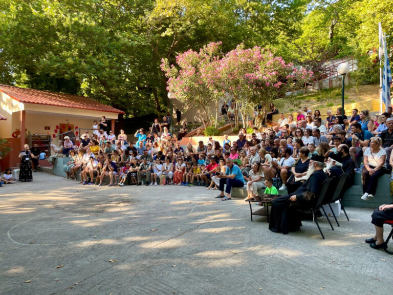 Συνεχίζονται οι κατασκηνώσεις της Ι.Μ. Δημητριάδος – Επίσκεψη Μητροπολίτη Ιγνατίου στις εγκαταστάσεις