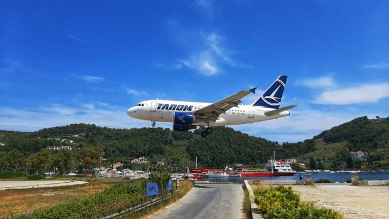 Για 5η συνεχή χρονιά η Σκιάθος προσελκύει Ρουμάνους τουρίστες μέσω της συνεργασίας με την Aerotravel