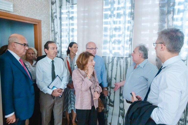 Κυβερνητικό κλιμάκιο στην Στέγη Αρρένων της Εταιρείας Προστασίας Ανηλίκων Αθηνών στη Νέα Ιωνία ενόψει της επαναλειτουργίας της
