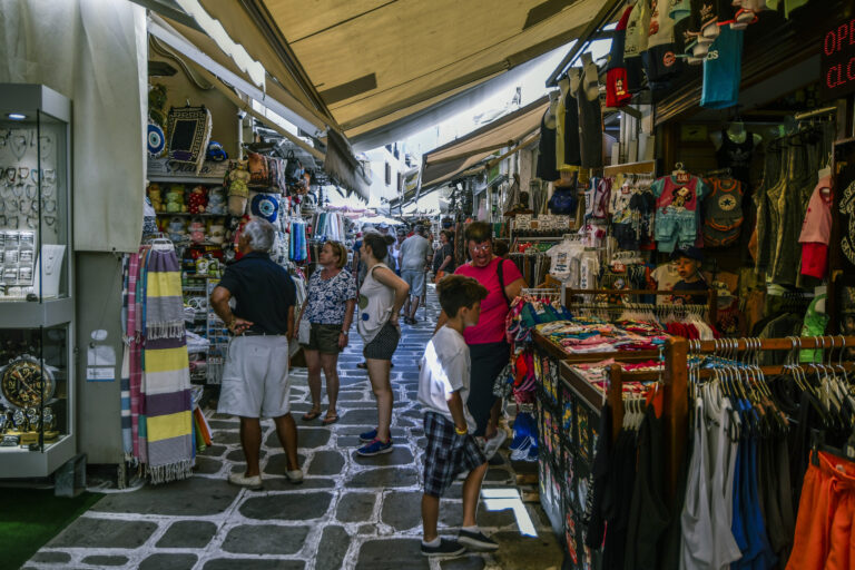 Ακρίβεια στα νησιά: Για την άνιση επιβάρυνση των μόνιμων κατοίκων παρά την πτώση του πληθωρισμού μιλά ο πρόεδρος ΙΝΚΑ, Γ. Λεχουρίτης