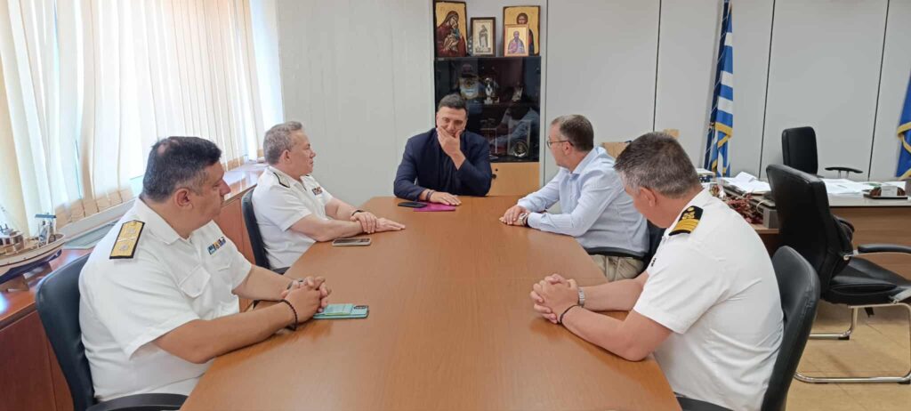 Ολοκλήρωσε την επίσκεψή του στη Σάμο ο Βασίλης Κικίλιας