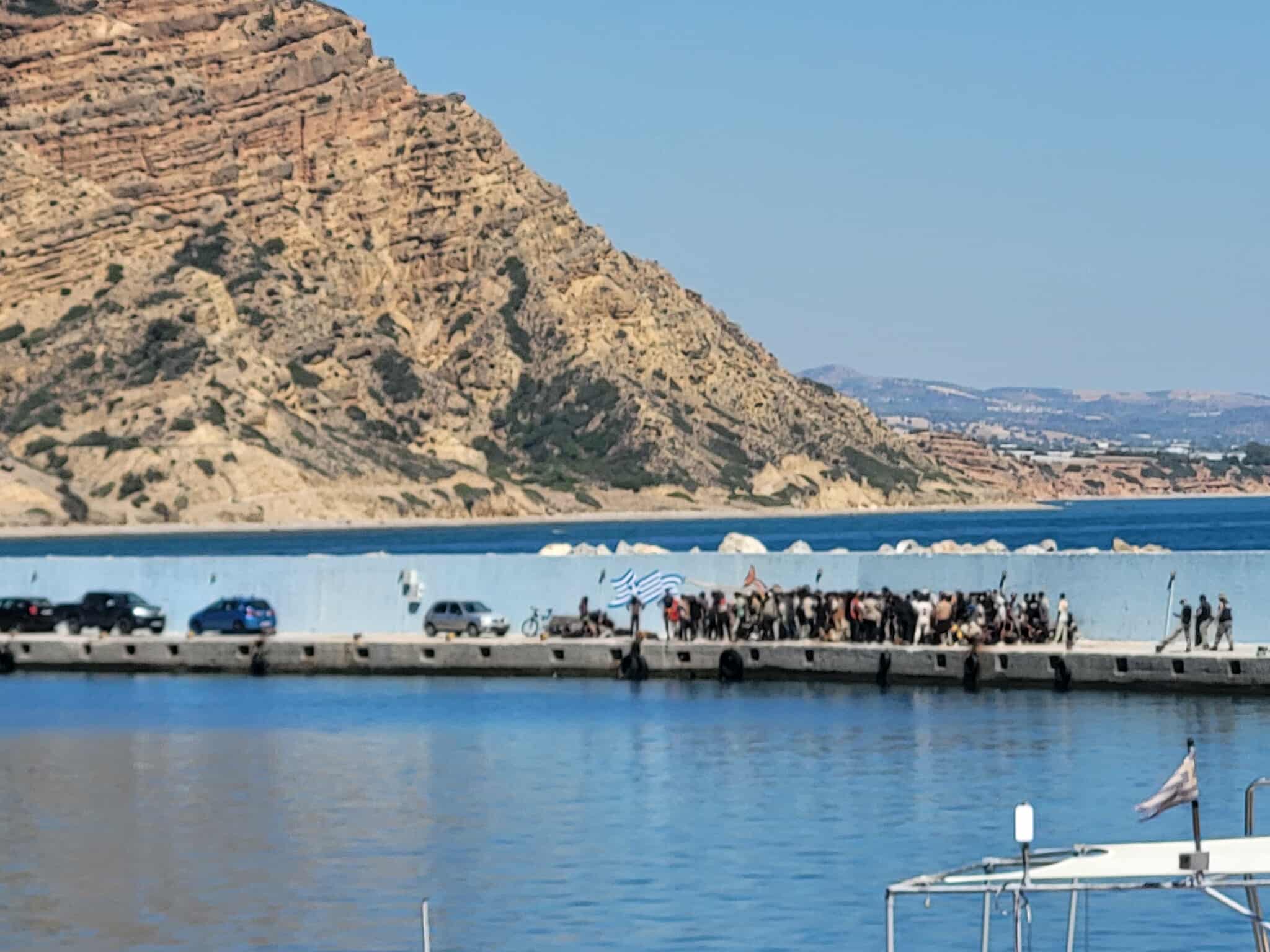 Χανιά: Ακόμα 95 μετανάστες στα νότια της Κρήτης- Μεταφέρονται στην Παλαιόχωρα-Επιστρέφουν οι 430 στο Ρέθυμνο