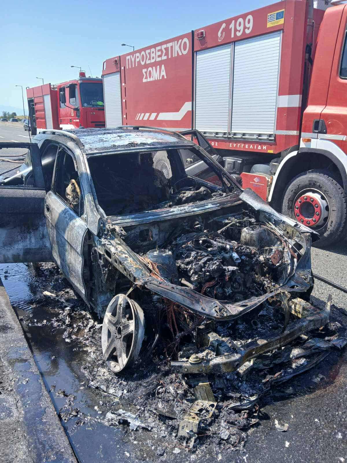 Σέρρες: Φωτιά σε αυτοκίνητο στην ΕΟ Σερρών Προμαχώνα