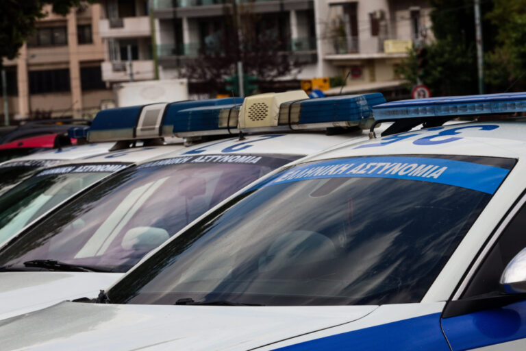 Εξαρθρώθηκε εγκληματική ομάδα για κλοπές σε καταστήματα του Κορωπίου και της Γλυφάδας