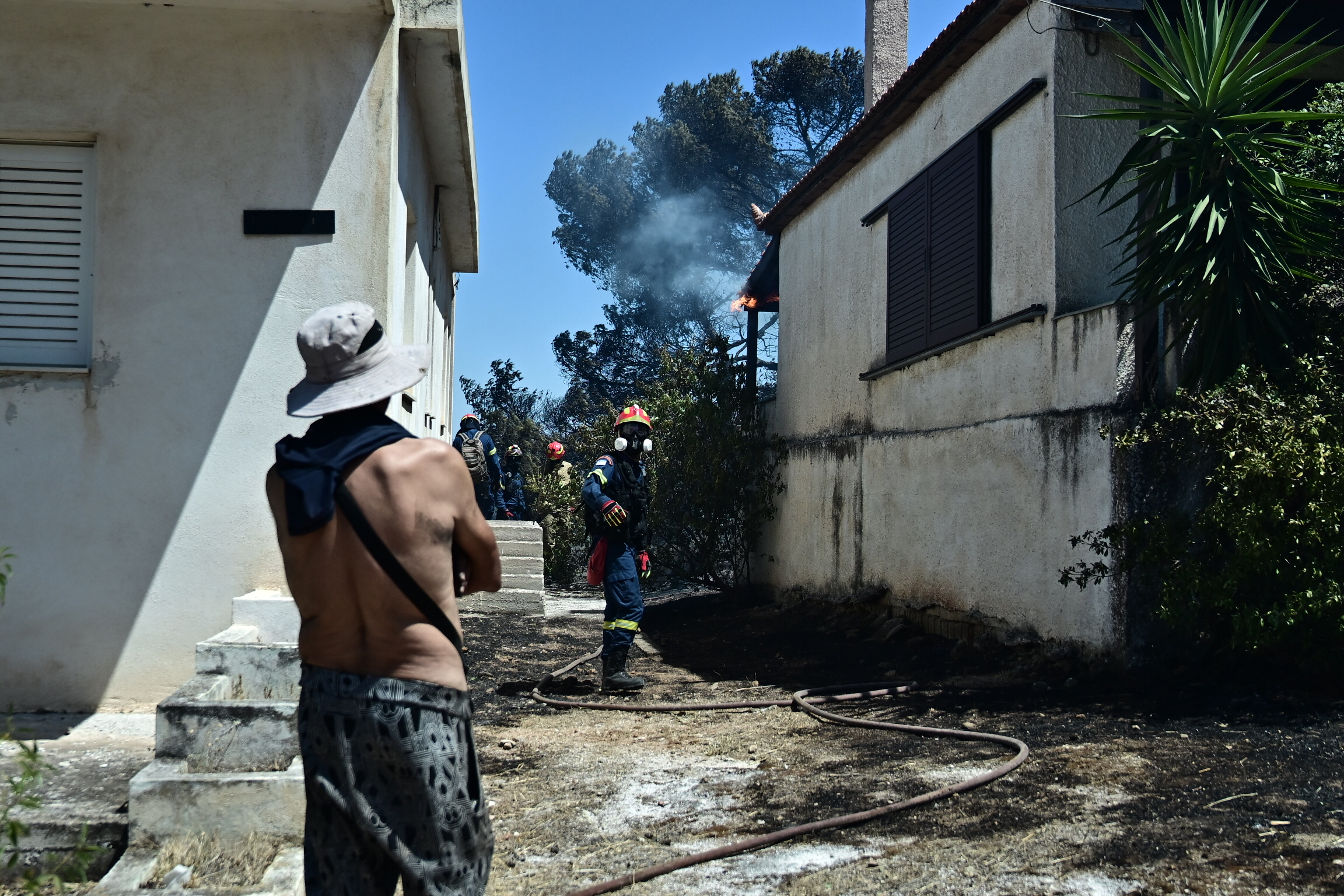[378989] ΠΥΡΚΑΓΙΑ ΣΤΟ ΚΟΡΩΠΙ  (ΚΩΣΤΑΣ ΤΖΟΥΜΑΣ/EUROKINISSI)