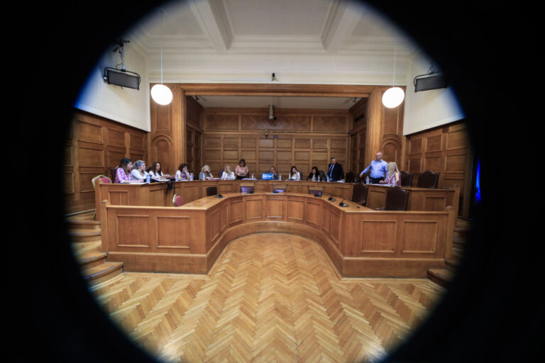 Προκαταρκτική για Τέμπη: Αποχώρησε και το ΠΑΣΟΚ – Καταγγέλλει προσπάθεια αμνήστευσης των ευθυνών