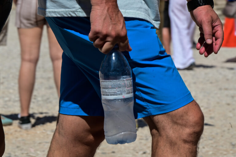«Κόκκινος» συναγερμός σε όλη τη χώρα – Σε επιφυλακή οι Αρχές για τον κίνδυνο πυρκαγιάς την Πέμπτη
