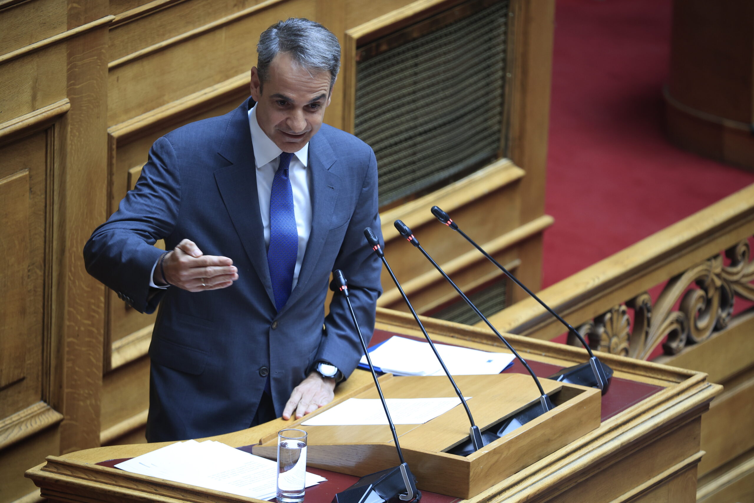 [379067] ΣΥΖΗΤΗΣΗ ΣΤΗΝ ΟΛΟΜΕΛΕΙΑ ΤΗΣ ΒΟΥΛΗΣ ΝΟΜΟΣΧΕΔΙΟΥ ΤΟΥ ΥΠΟΥΡΓΕΙΟΥ ΕΘΝΙΚΗΣ ΟΙΚΟΝΟΜΙΑΣ ΚΑΙ ΟΙΚΟΝΟΜΙΚΩΝ (ΓΙΩΡΓΟΣ ΚΟΝΤΑΡΙΝΗΣ/EUROKINISSI)