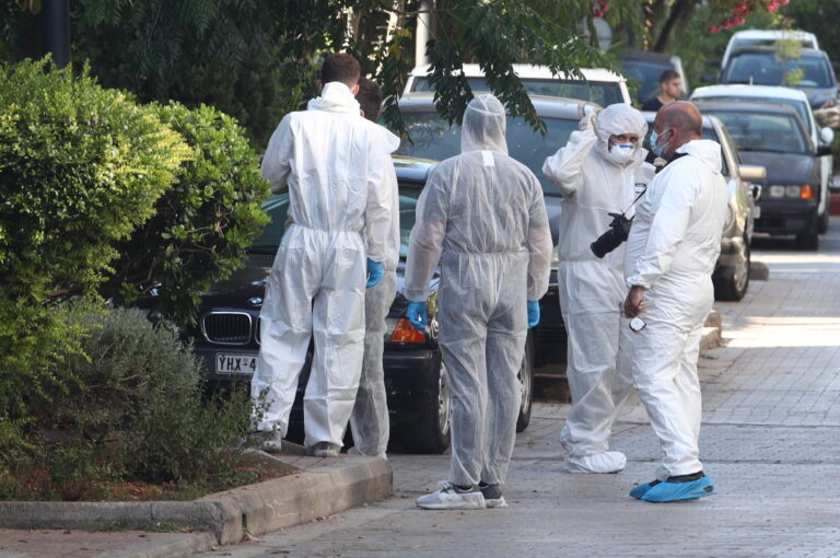 Νέο Ψυχικό: Εκρηκτικός μηχανισμός στο σπίτι του Γιάννη Πρετεντέρη – Π. Μαρινάκης: «Η Δημοκρατία δεν εκφοβίζεται»
