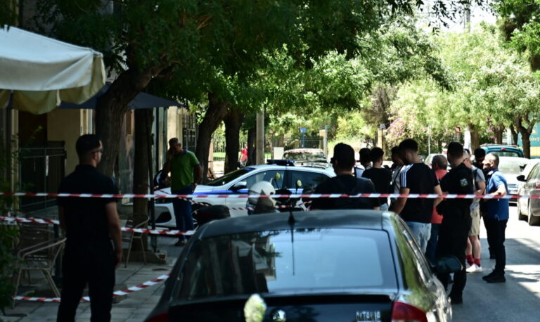 Πυροβολισμοί σε καφετέρια στον Κολωνό – Δύο τραυματίες