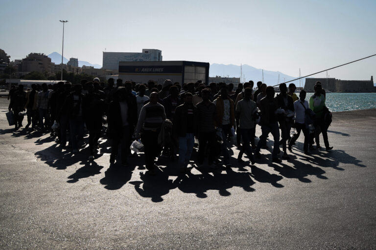 Νέο κύμα μεταναστευτικών ροών στην Κρήτη – Λέμβος με 54 αλλοδαπούς εντοπίστηκε ανοιχτά του Ταινάρου
